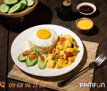 Thưởng thức cơm gà Hải Nam Singapore PAMFUN, trẻ thêm kỹ năng sống